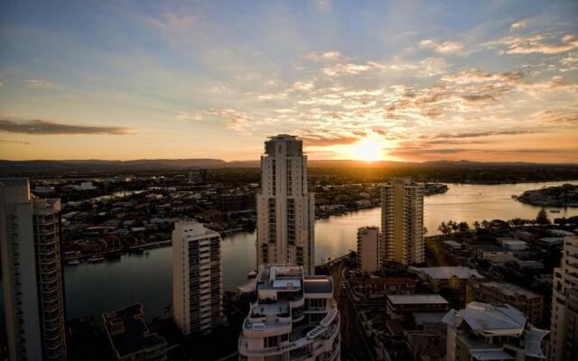 Solaire Apartments