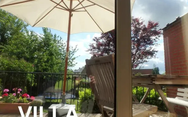 A Sunny And Green Real Home