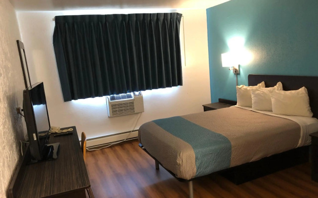 Motel 6 La Crosse, WI