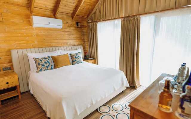 Doors Urla Hotel & Bungalows