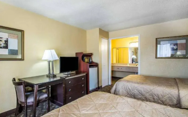 Quality Inn Evergreen