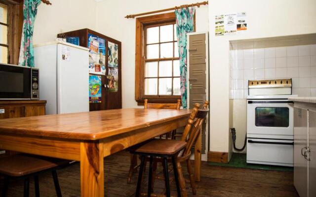 Jikeleza International Backpacker Lodge
