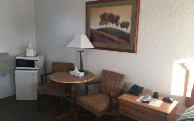 Circle S Lodge