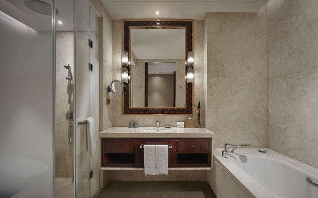 Shangri-la Hotel Yiwu 