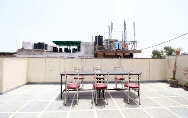 Hotel Krishna Plaza