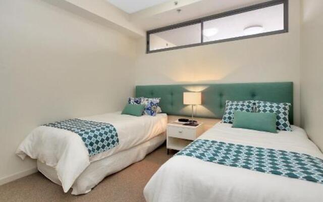 Monaco Unit 905, 12 Otranto St