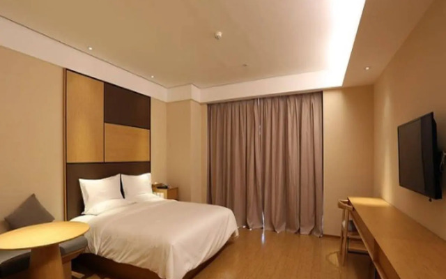JI Hotel Nanjing Hongqiao Zhongshan North Road