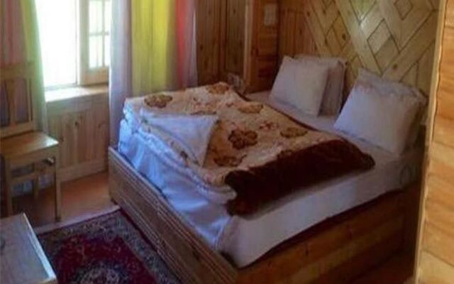 Nezer Homestay
