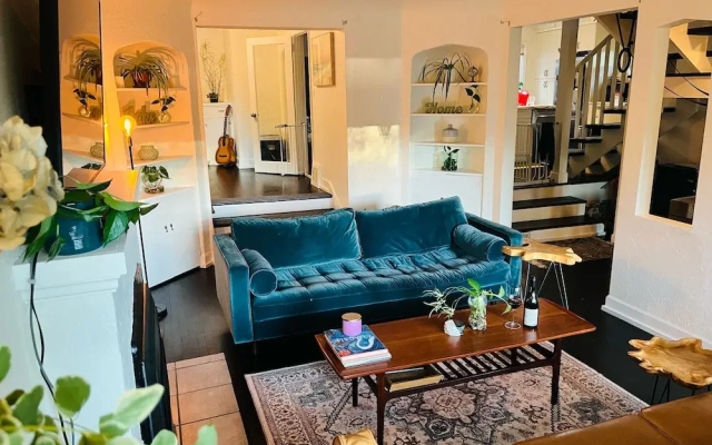 Hikari-Okanagan Sunshine B&B