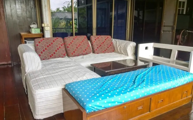 Cast Away  Homestay