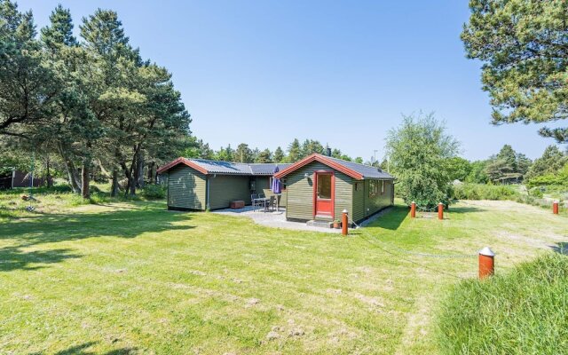 6 Person Holiday Home in Blavand