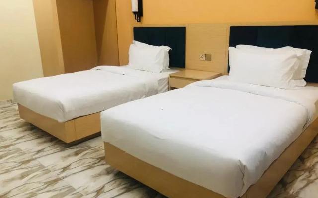 Season Inn Hotel