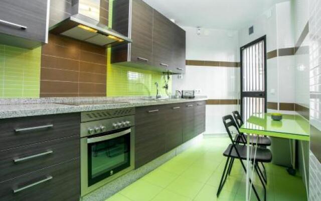 Livemalaga Apartment & Parking