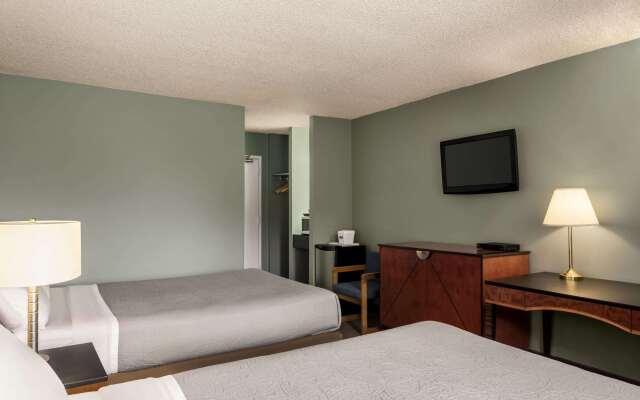 Travelodge by Wyndham Swift Current