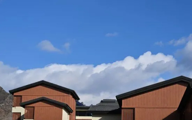 Seventy Tangquan Hotel