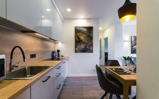 Ravelli 7 Apartment