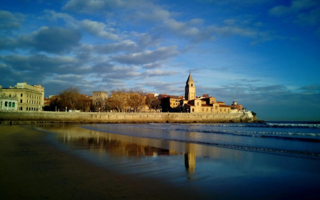 Hotel Playa Poniente