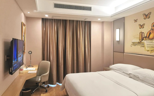 Vienna Hotel Nanning Xiangsi Lake University Town Branch