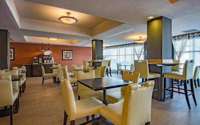 Holiday Inn Express Hotel & Suites Hobbs by IHG