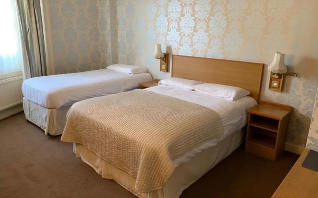 Waterford Lodge Hotel
