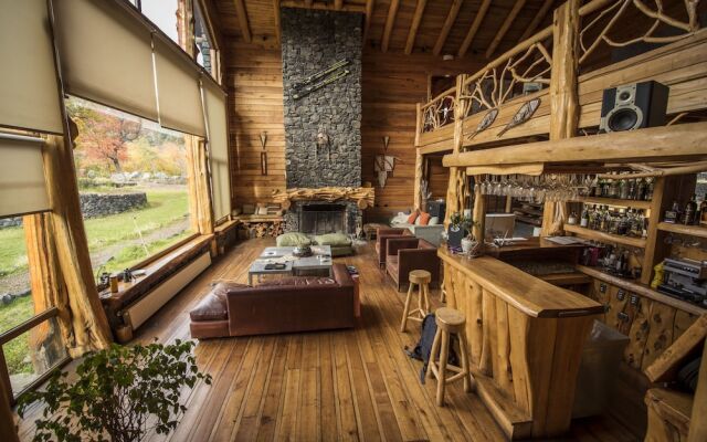 Rocanegra Mountain Lodge