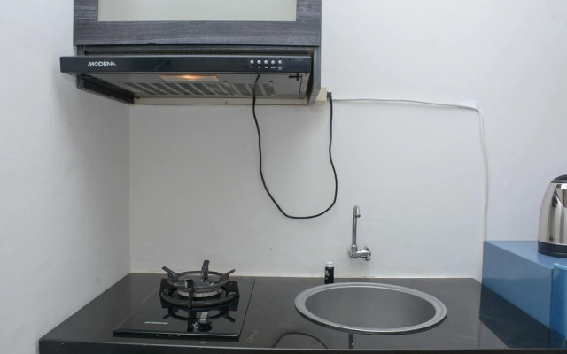 Strategic And Comfortable 1Br At Bassura City Apartment