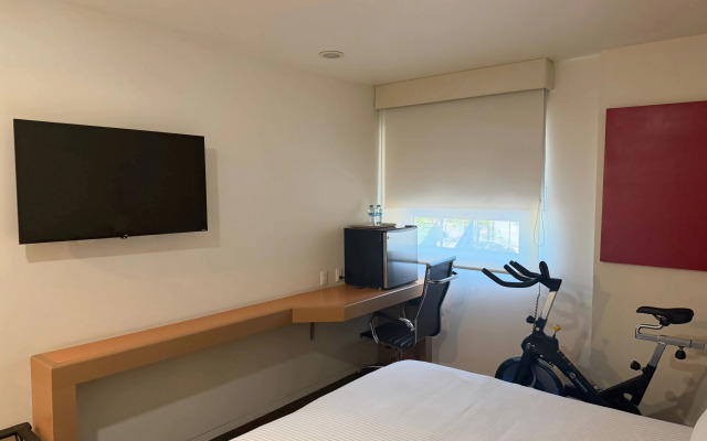 Mision Express Queretaro