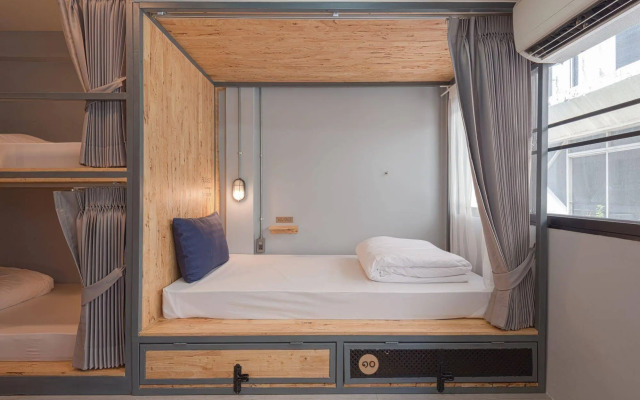 Plubpla Hostel