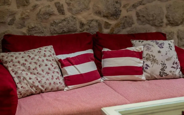 Historical City Center Apartment