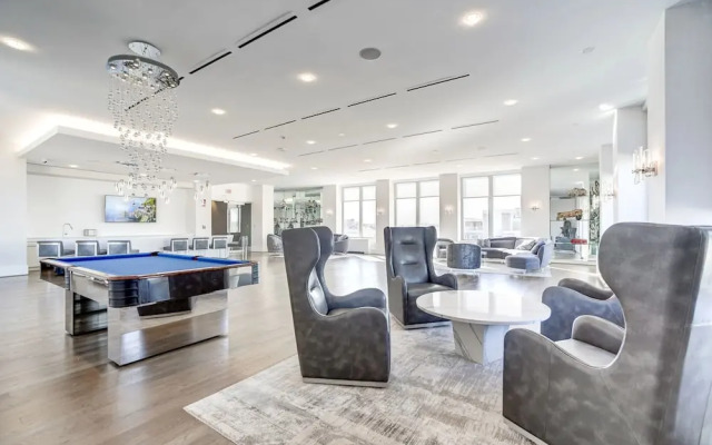 Fantastic 2BR Condo with Gym