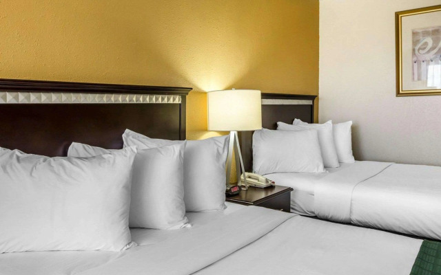 Quality Inn Richmond Hill - Savannah I-95