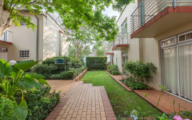 Courtyard Hotel Arcadia