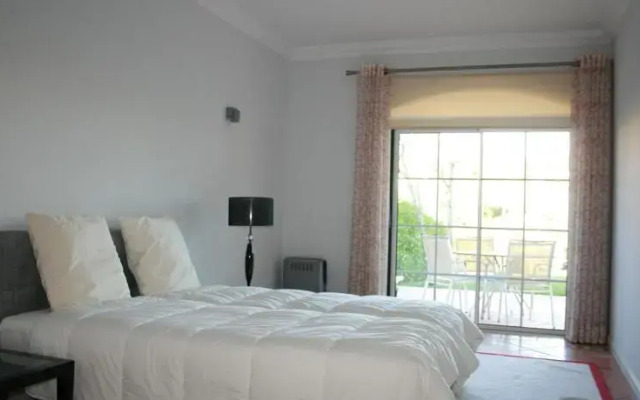 Vale dos Pinheiros III