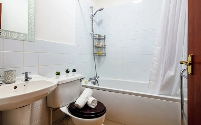 Elegant 1BR Retreat in Soho & Fitzrovia