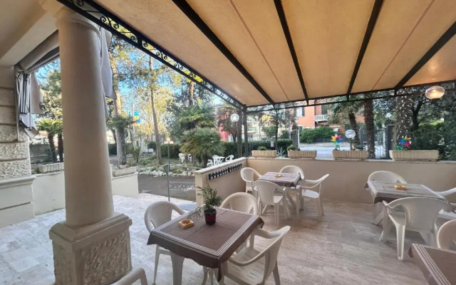 Hotel Villa Pina