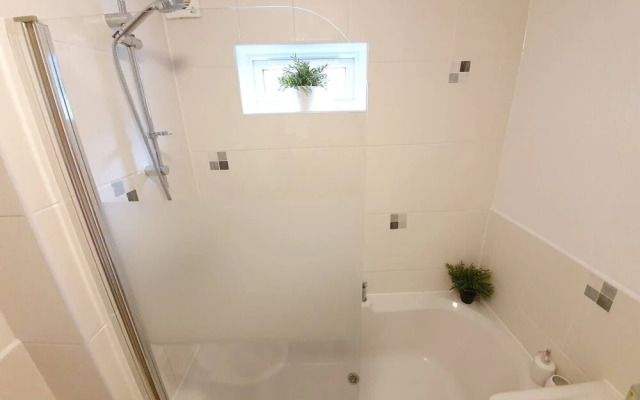 BookedUK Bright Apartment in Stevenage