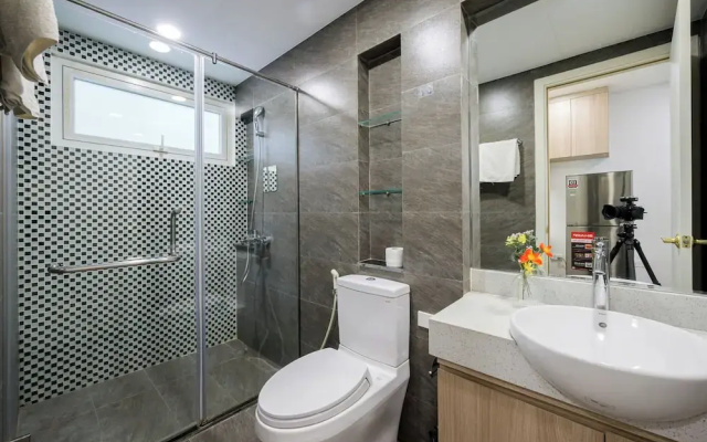 Luxe Paradise Premium Hotel Nguyen Khac Hieu