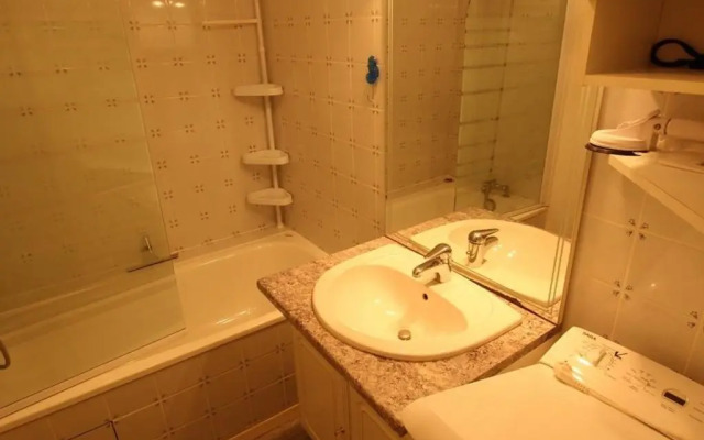 Appartement Bagnères-de-Luchon, 2 pièces, 4 personnes - FR-1-313-170