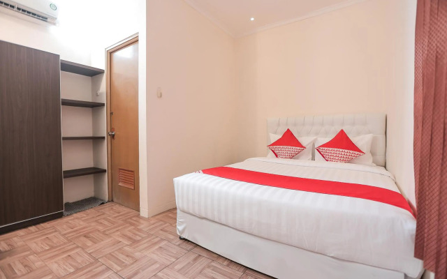 Super OYO Capital O 141 Fatmawati Cozy Residence
