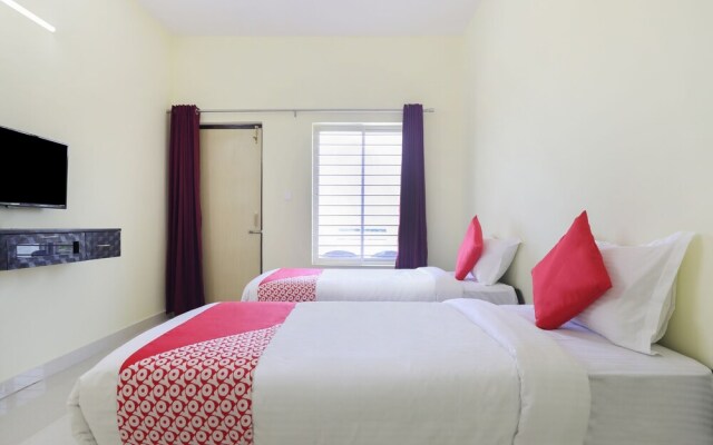 Oyo 33451 Ace Inn