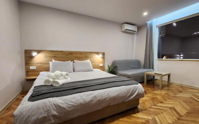 Malavi A5 top center apartment Ruse