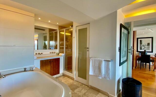 Clifton YOLO Spaces – Clifton Beachfront Executive