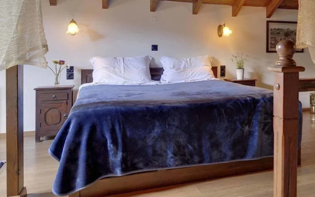 Arktouros Hotel