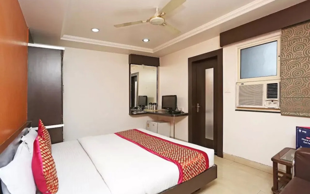 OYO 1552 Hotel Midland