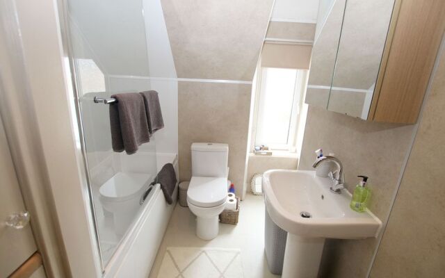 Kenneth Street Apartment