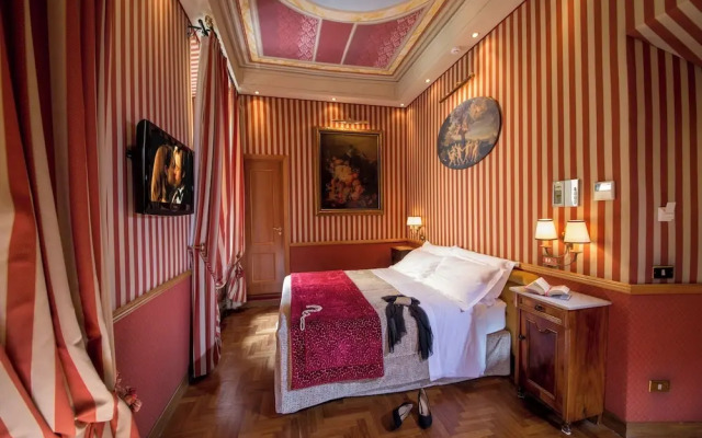 The Inn at the Spanish Steps Prestige Collection - The Pearl