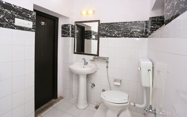 OYO 9666 Hotel The Fateh