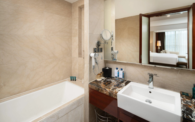Crowne Plaza Zhenjiang by IHG