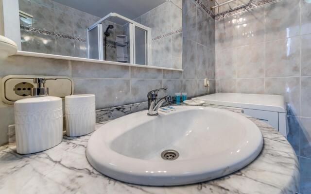 Benal Beach 1 Bedroom With Terrace