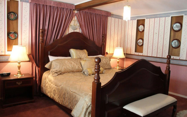 Tara Manor Inn